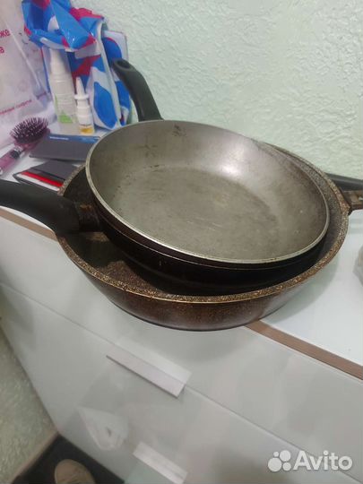 Сковородки чугунные