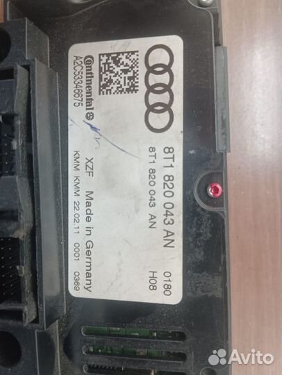 Блок управления климатом Audi 8T1820043AN