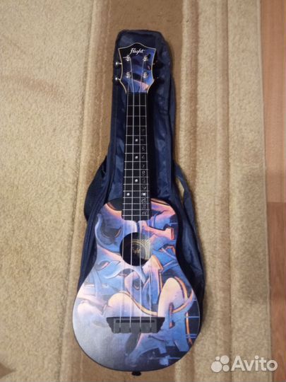 Укулеле flight