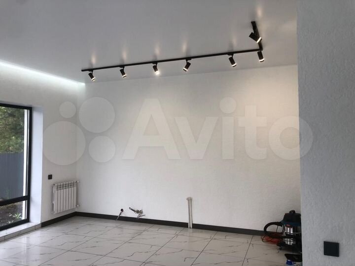 Коттедж 115 м² на участке 9 сот.