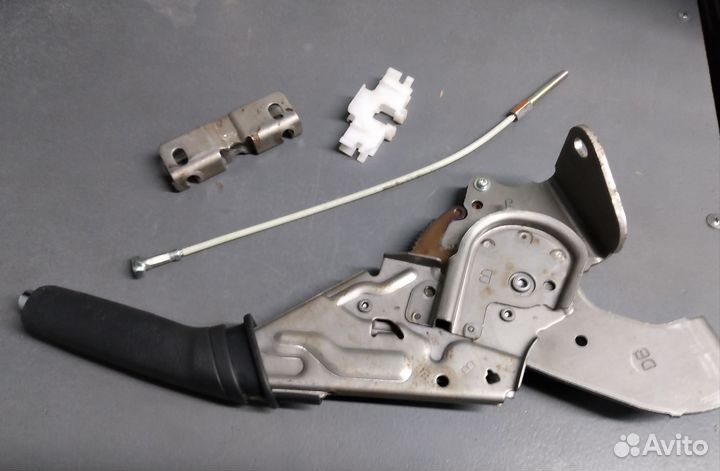 Ручник Toyota Corolla 2006-2013