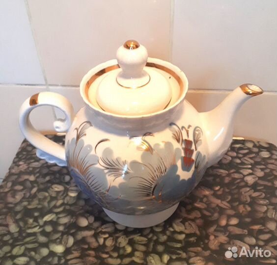 Чайник фарфоровый времён СССР 2л