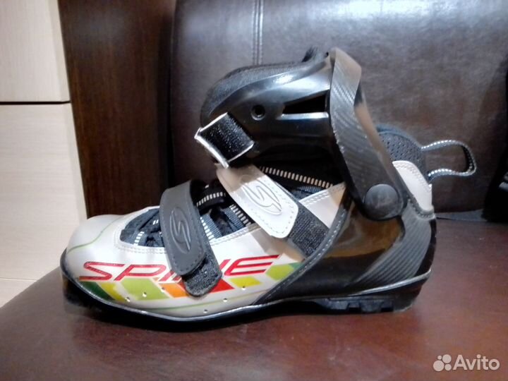 Ботинки для лыжероллеров spine