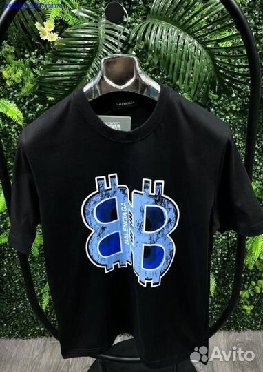 Футболка Balenciaga