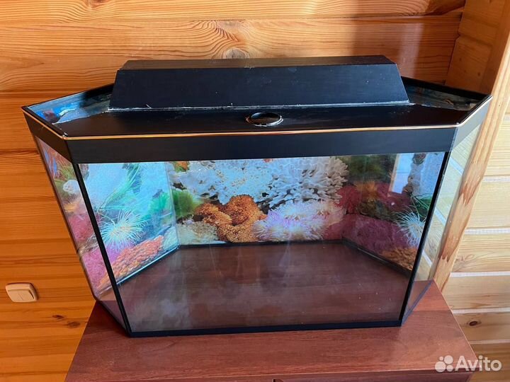 Аквариум с тумбой