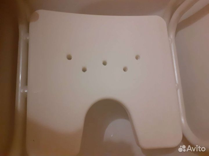 Сиденье в ванну состояние новое