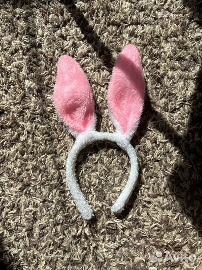 Ободок в виде заячьих ушек