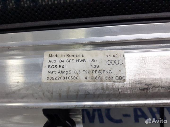 Шторка двери задняя левая Audi A8 D4 4.2