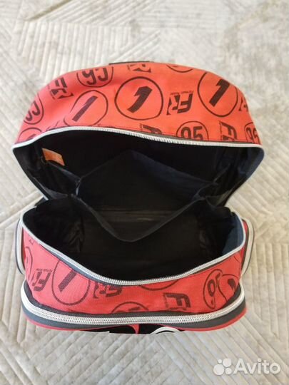 Рюкзак школьный для мальчика