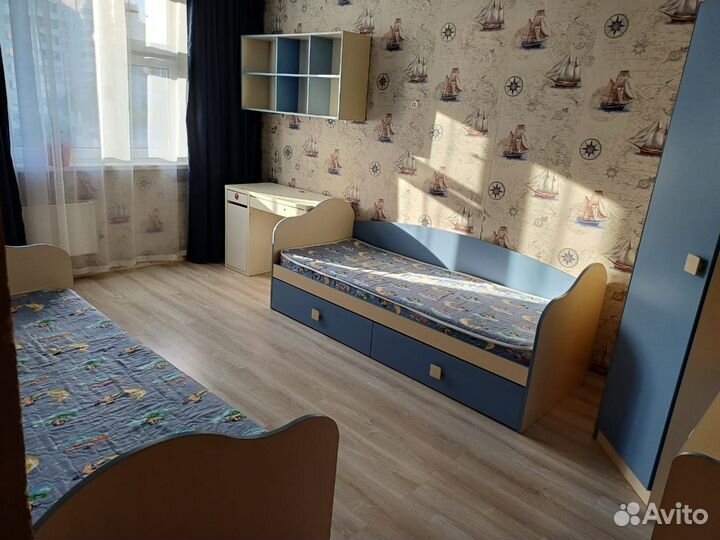 Спальный гарнитур