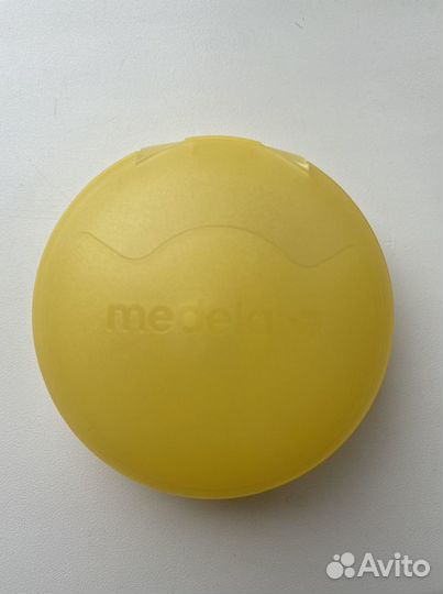 Силиконовые накладки для кормления Medela.Новые