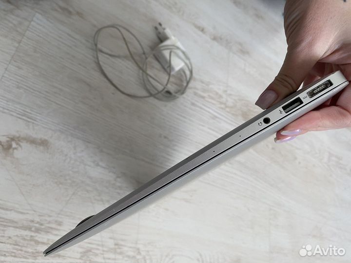 Apple MacBook Air 13 2013