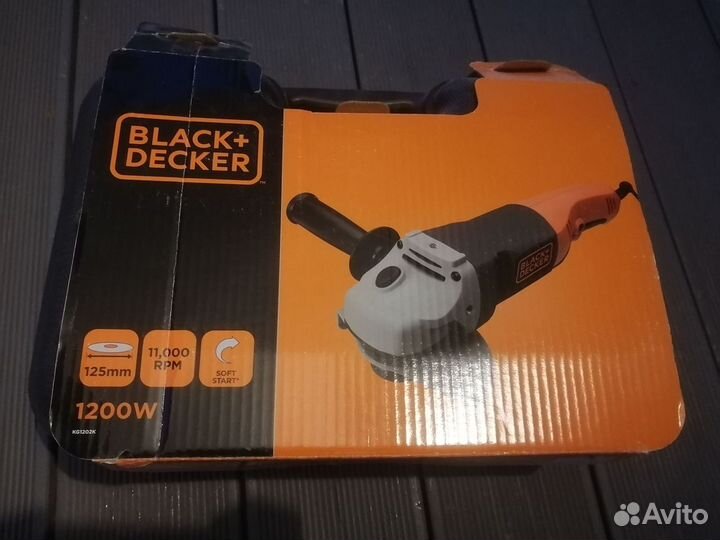 Болгарка Black+decker 1200