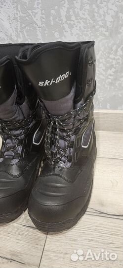 Снегоходные ботинки ski doo