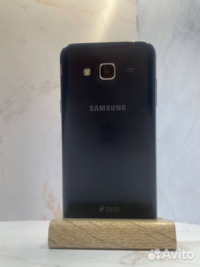 Samsung Galaxy J3 (2016) SM-J320H/DS, 8 ГБ