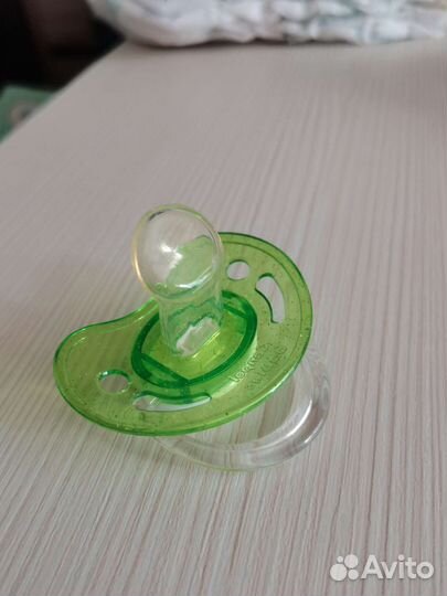 Соска/пустышка, гамачок для купания, присыпка