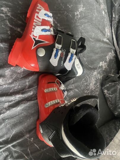Горнолыжные ботинки atomic 21,5