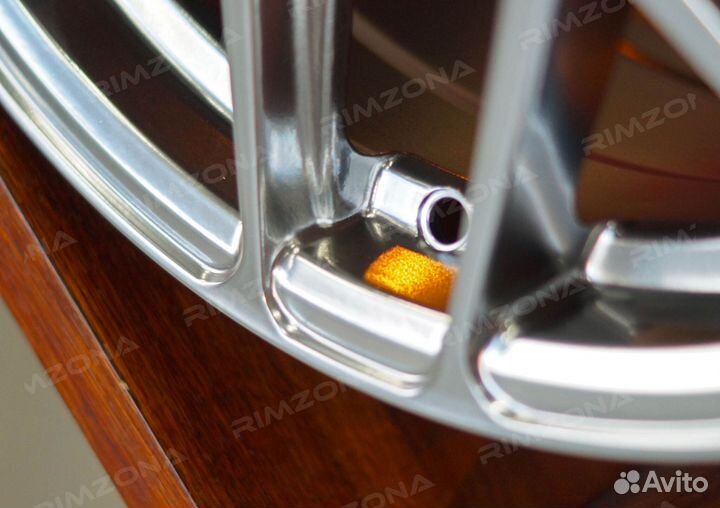 Литые диски HRE R18 на Mazda. Арт1327