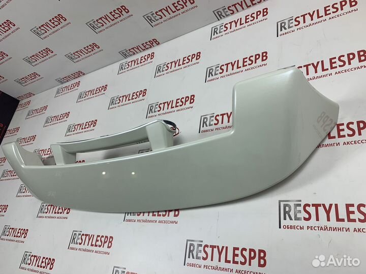 Спойлер Наверх Toyota Land Cruiser 100