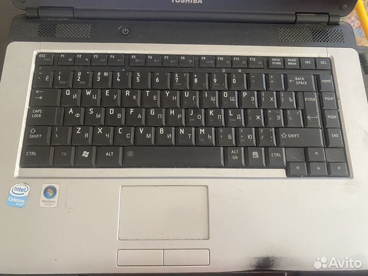 Ноутбук toshiba