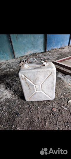 Канистра под гсм