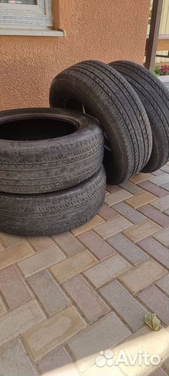 Bridgestone Ecopia EP850 225/65 R17