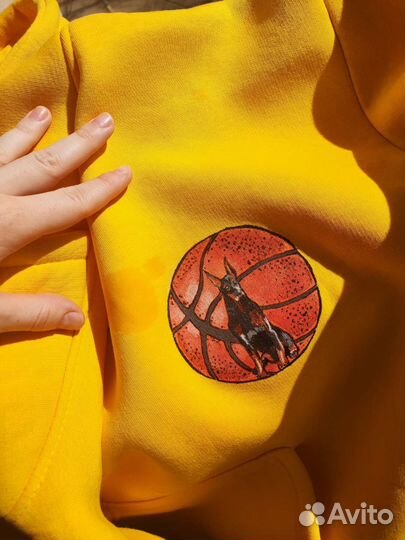 Рисую на одежде на заказ