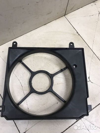 Диффузор вентилятора Chevrolet Lanos