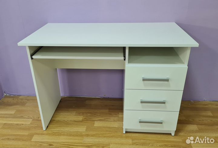 Стол письменный №1