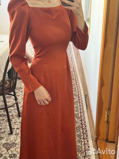 Вечернее платье