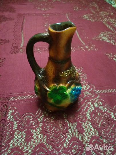 Кувшин глиняный винный