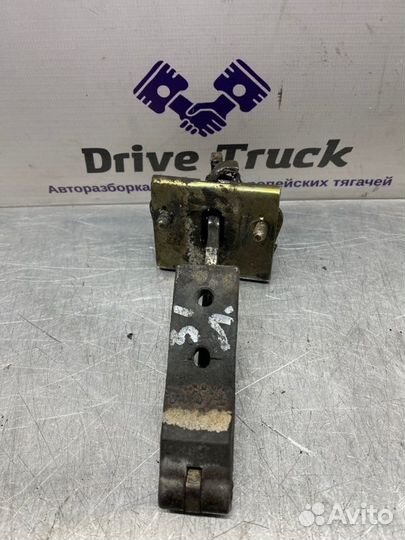 Ограничитель двери левый Daf Xf 105.460