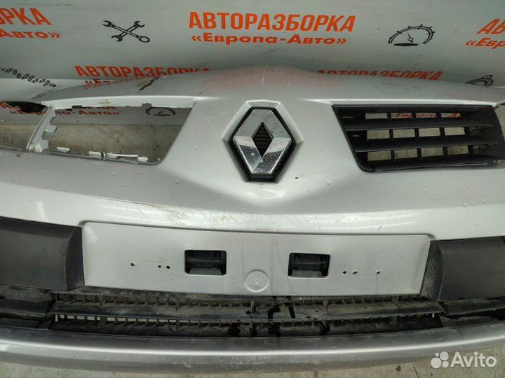 Бампер передний Renault Megane 2 2005