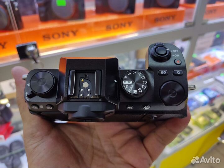 Fujifilm X-S10 Body пробег 4.130 кадров