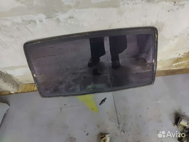 Заднее стекло Renault Megane I,седан