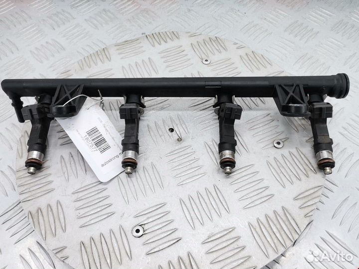 Форсунка Renault Kangoo рест. 2009 8200227124