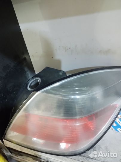 Фонарь задний правый opel astra h