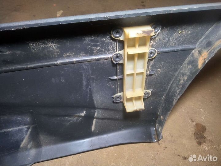 Задний бампер под фаркоп Audi 80 b3