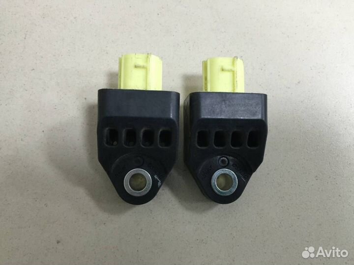 Датчик AIR BAG Toyota Camry V40 2006-2011