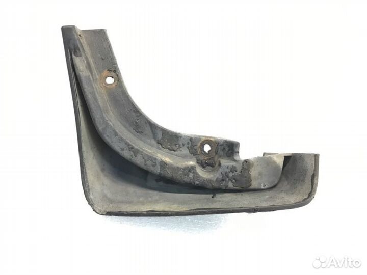 Брызговик задний правый Chevrolet Cruze седан 1.8