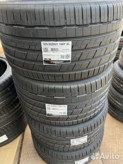 Hankook Ventus S1 Evo 3 K127 285/35 R21 и 325/30 R21 Y