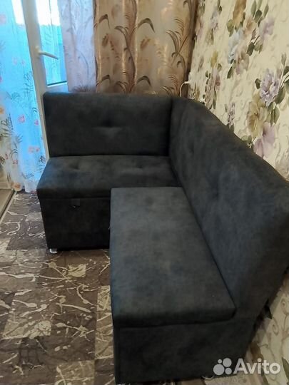 Кухонный угловой диван бу