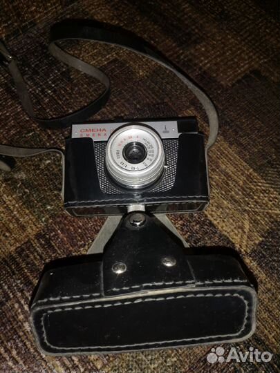 Плёночный фотоаппарат Ломо