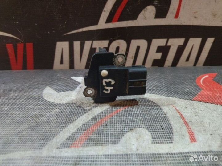 Датчик расхода воздуха Honda Civic седан