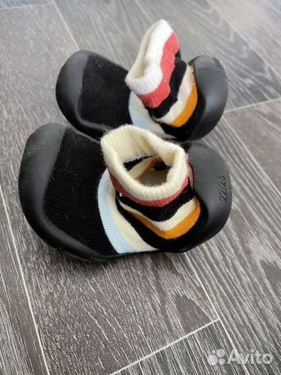 Прорезиненные носочки для первых шагов