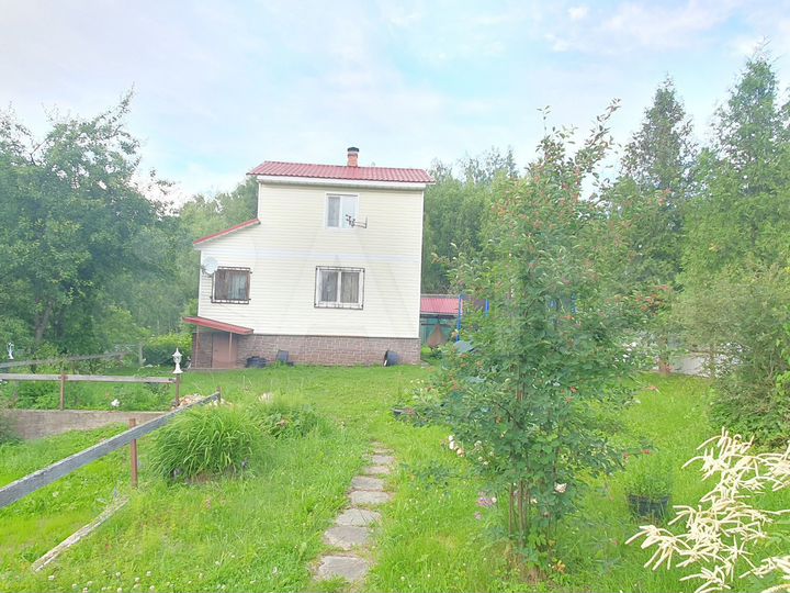 Дом 126 м² на участке 18,3 сот.