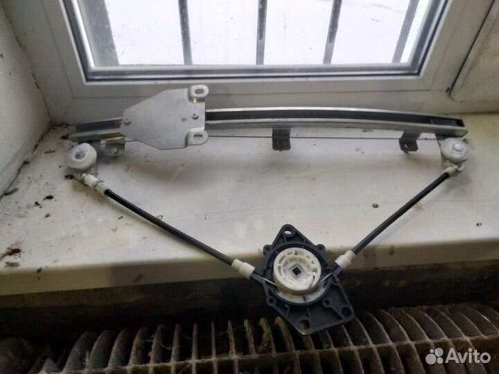 Стеклоподъемник