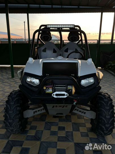 Palaris RZR 800