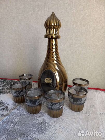 Графин и стопки стекло