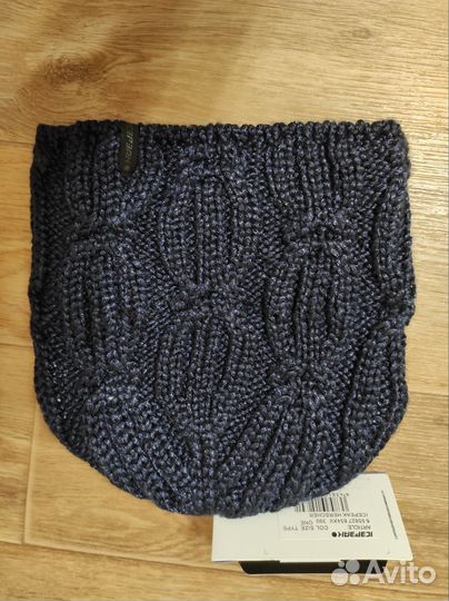 Шапка женская вязаная